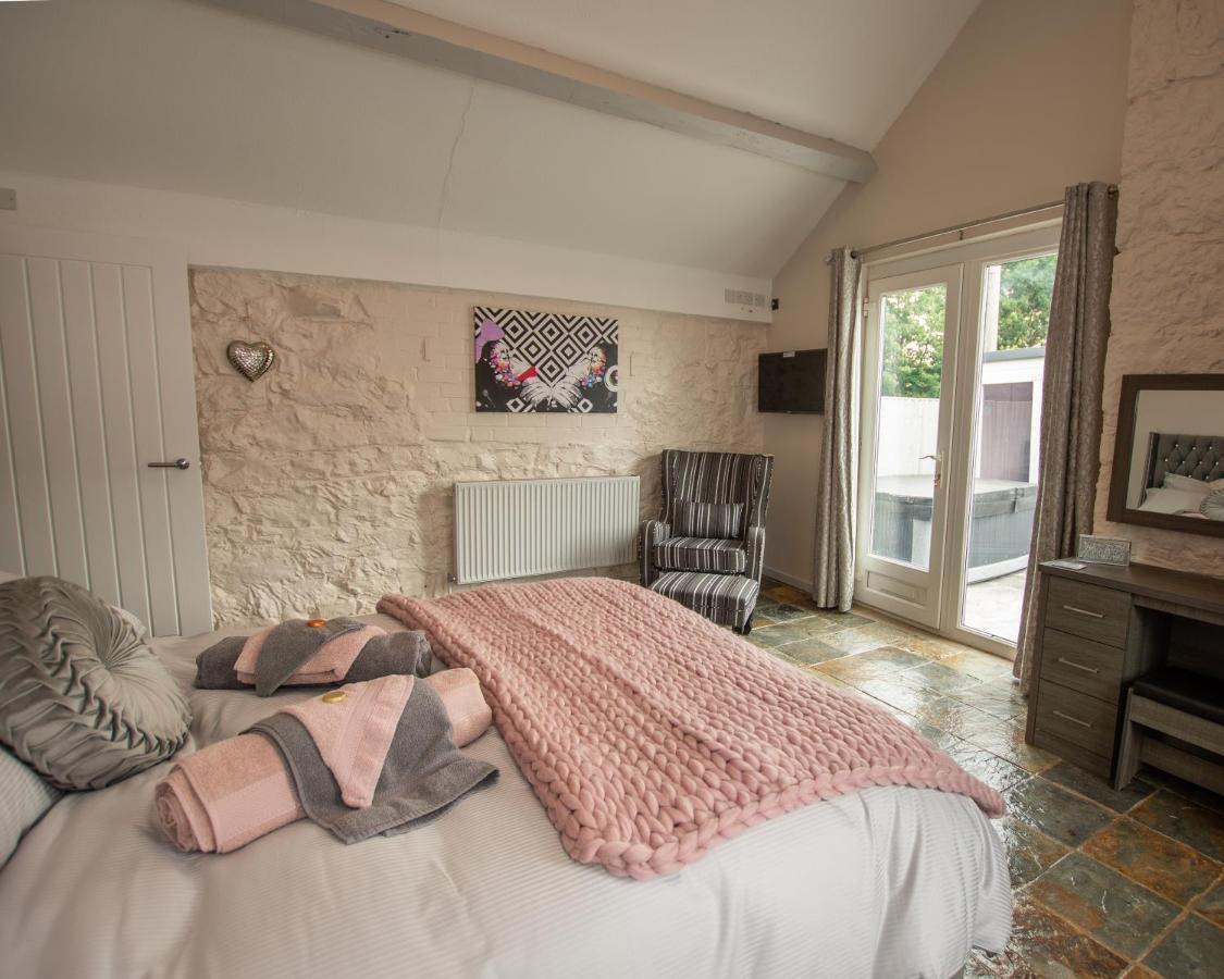 Dwylig Isa Holiday Cottages Rhuddlan Kültér fotó