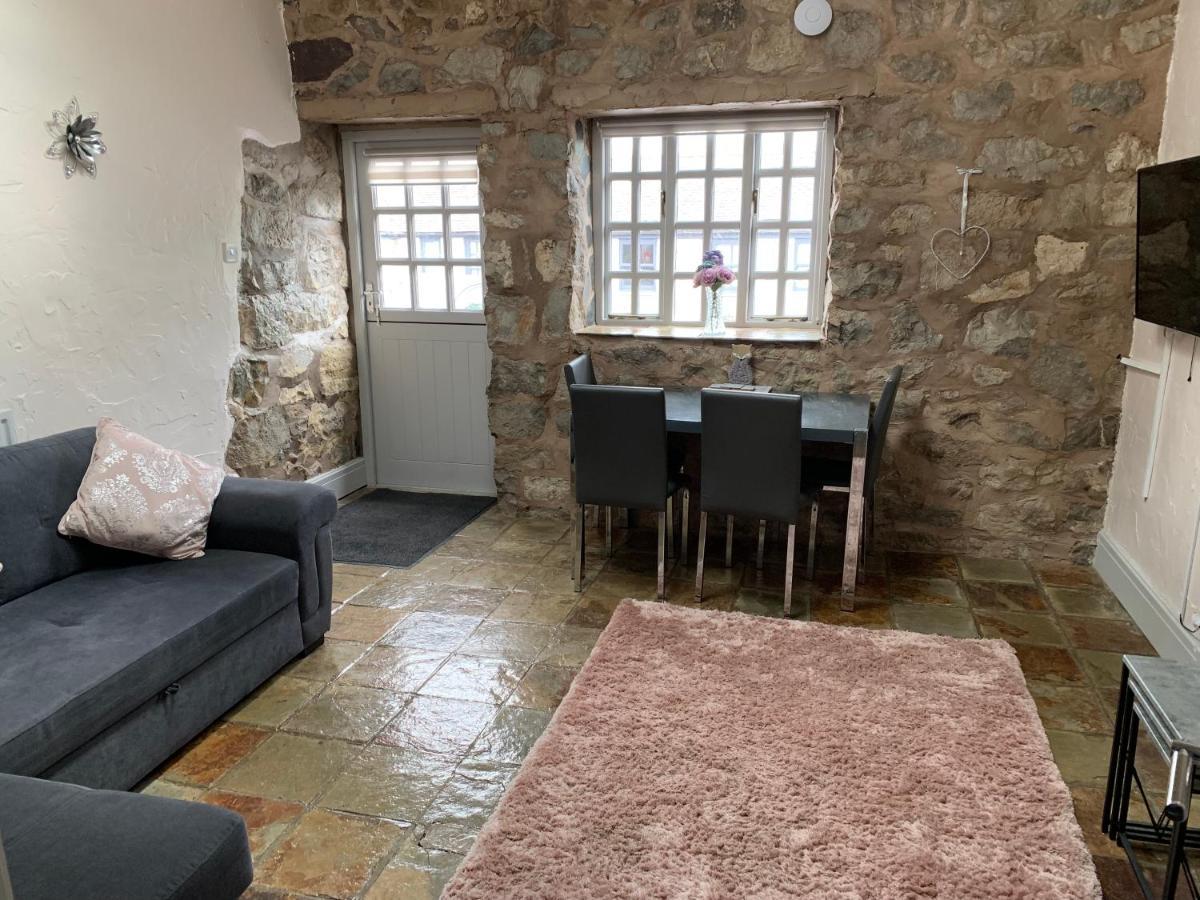 Dwylig Isa Holiday Cottages Rhuddlan Kültér fotó