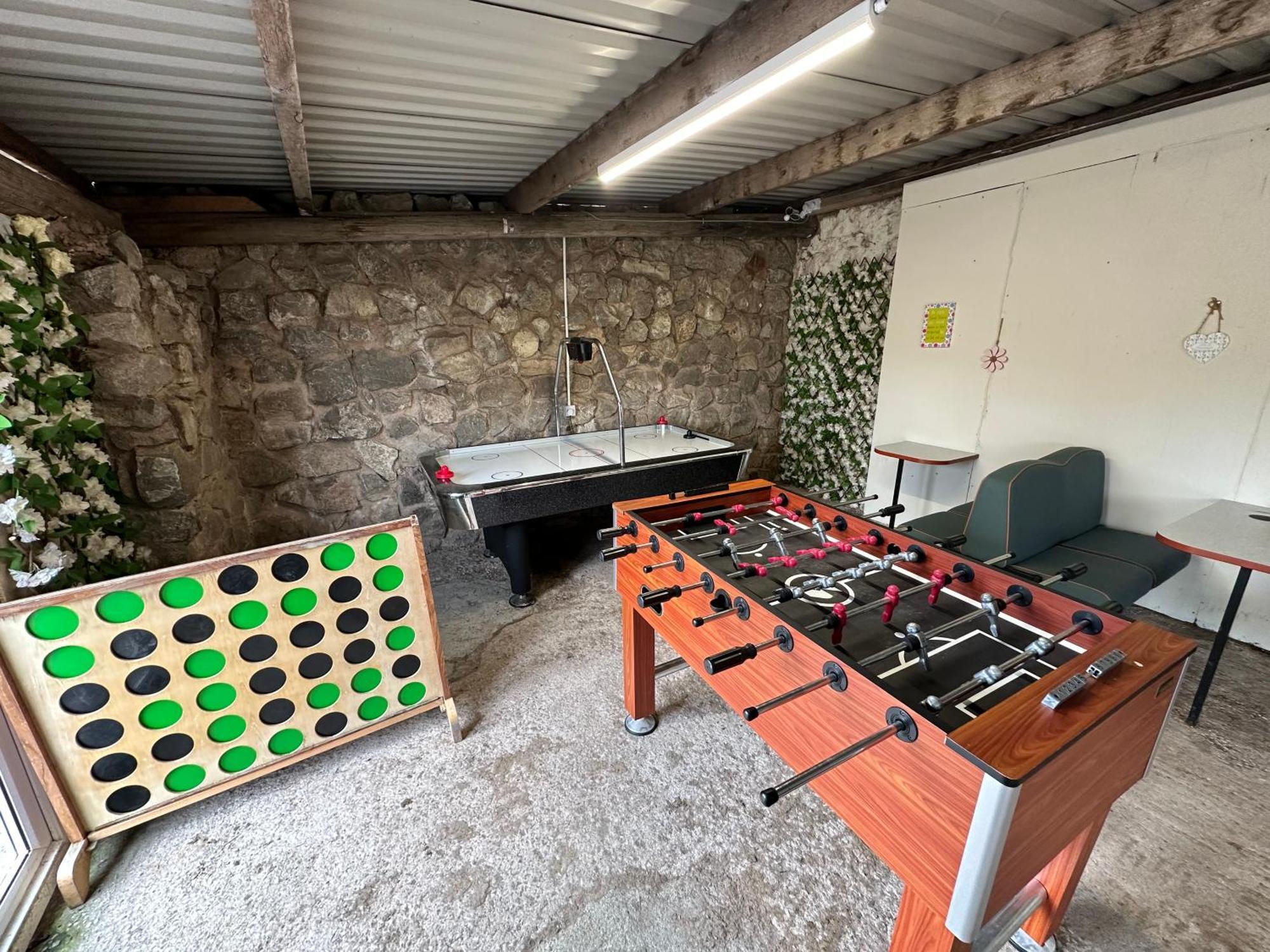 Dwylig Isa Holiday Cottages Rhuddlan Kültér fotó