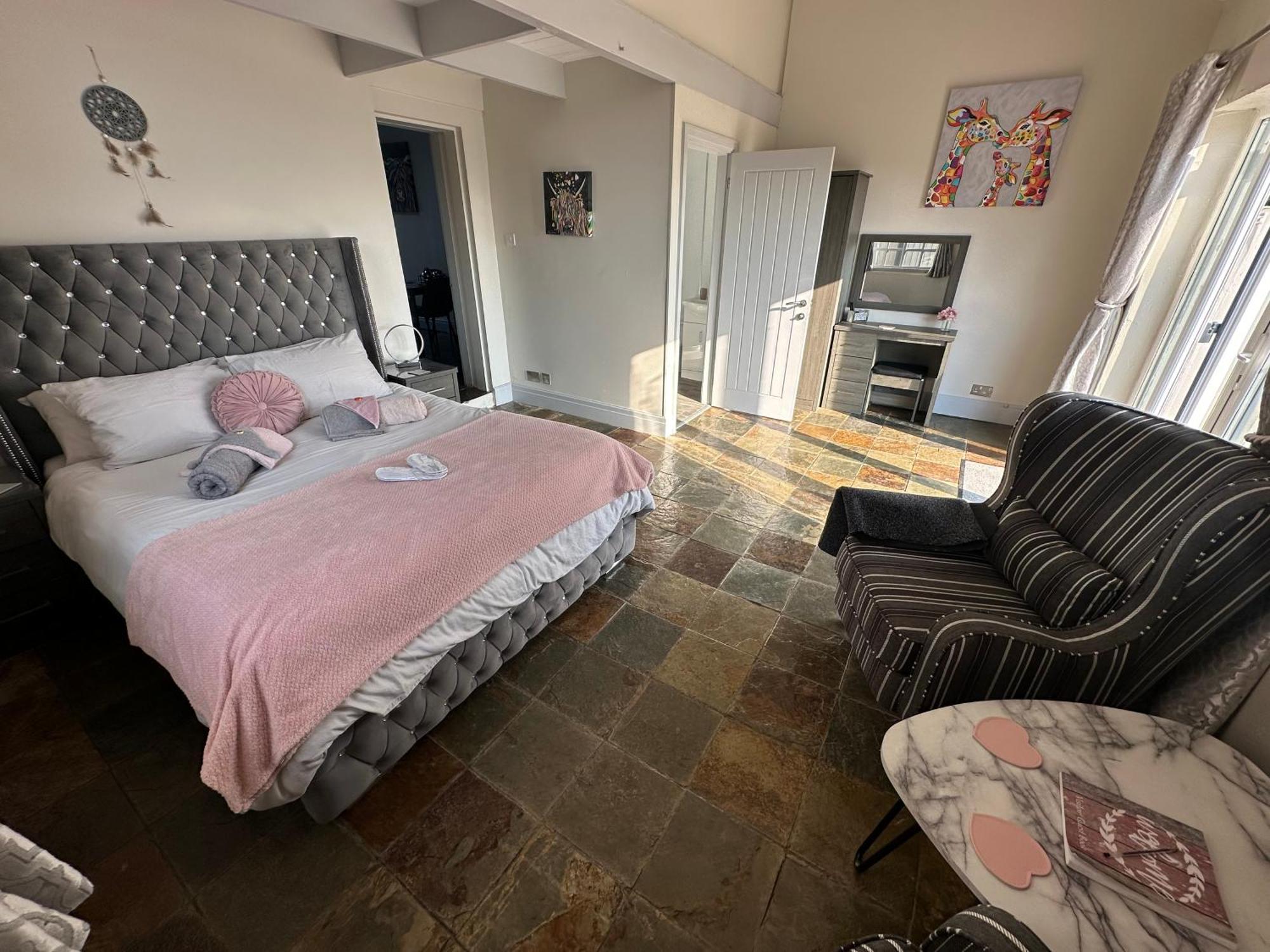 Dwylig Isa Holiday Cottages Rhuddlan Szoba fotó