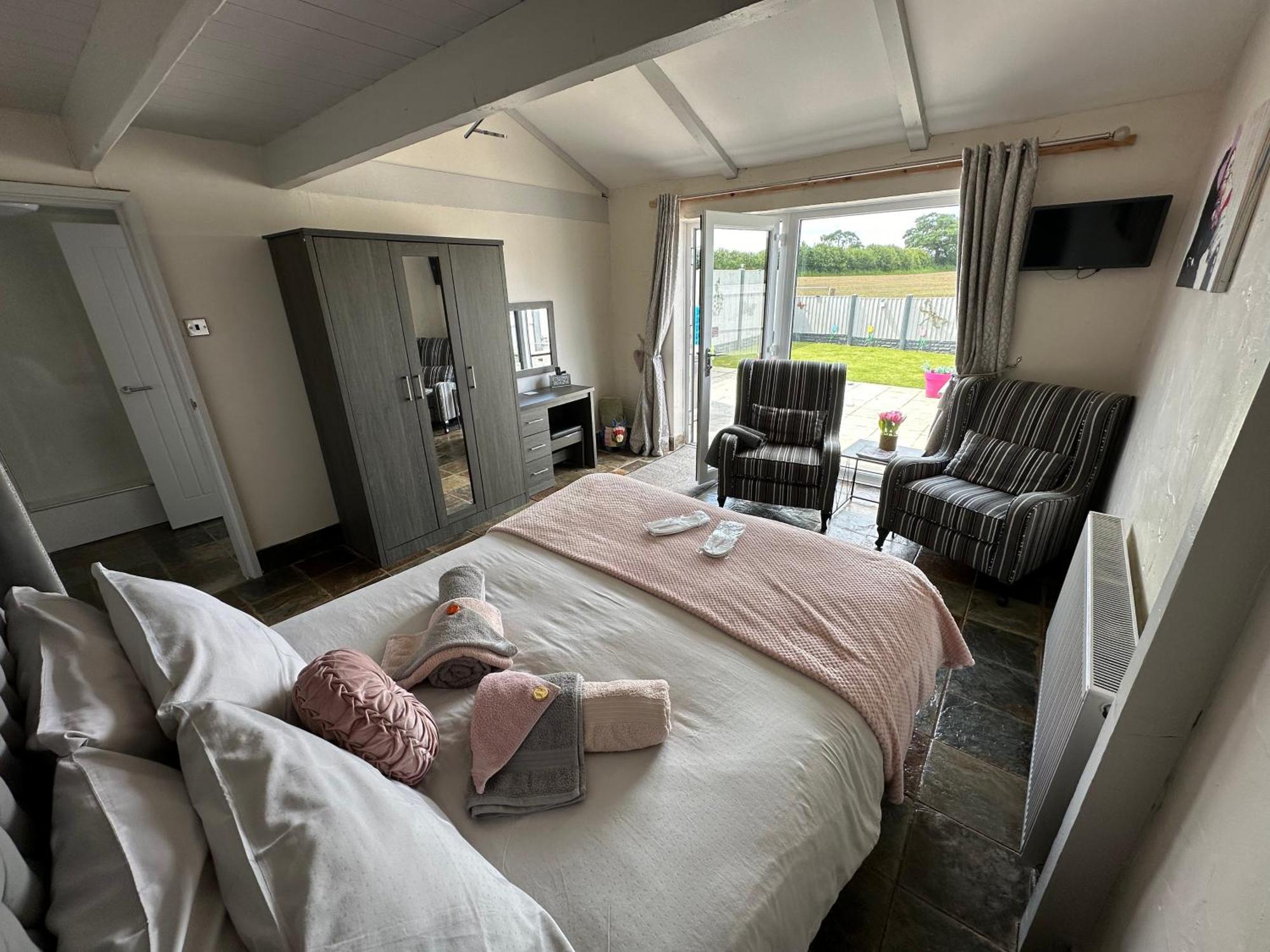 Dwylig Isa Holiday Cottages Rhuddlan Kültér fotó