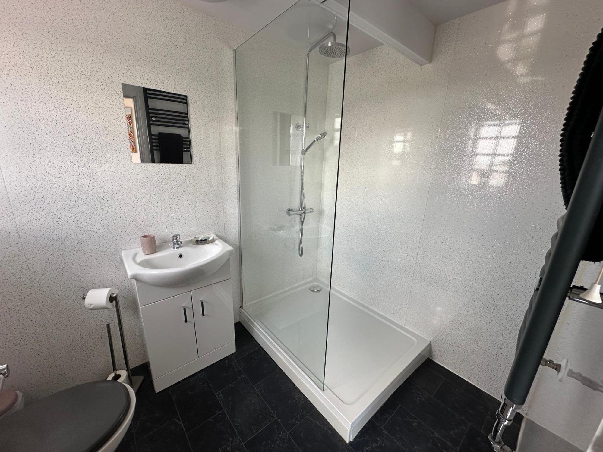 Dwylig Isa Holiday Cottages Rhuddlan Kültér fotó